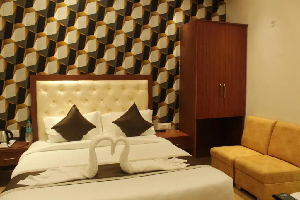 Hotel SV Grand Varanasi