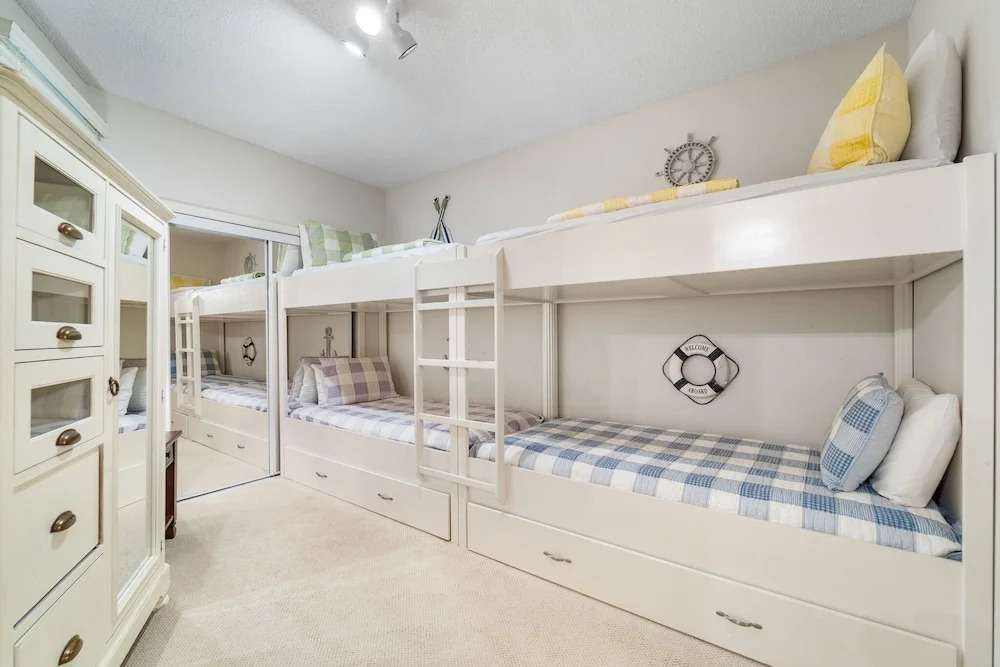Three Bedroom With Bay Views Unit - Crb1105