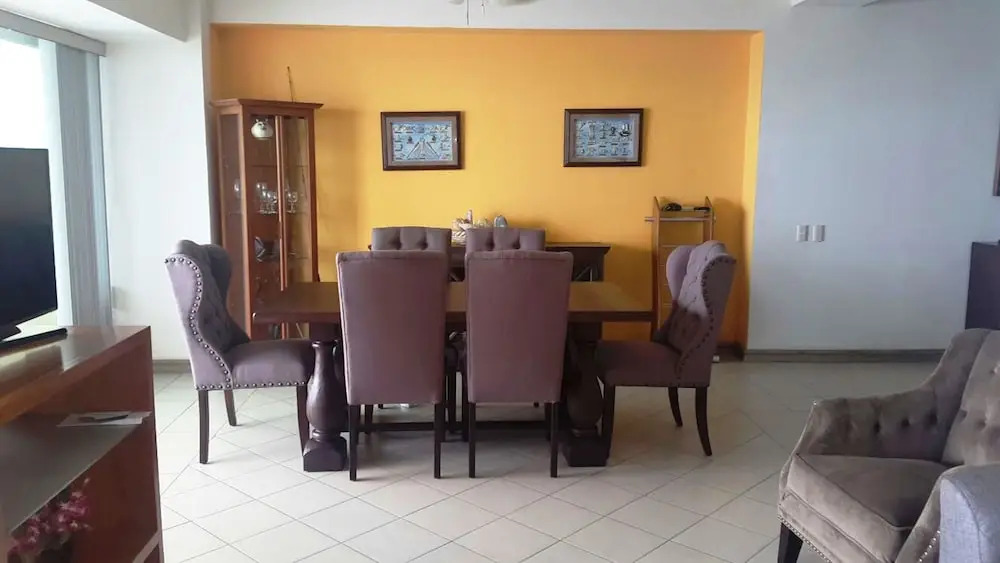 Unlimited Luxury SANMILLAN'S Condo