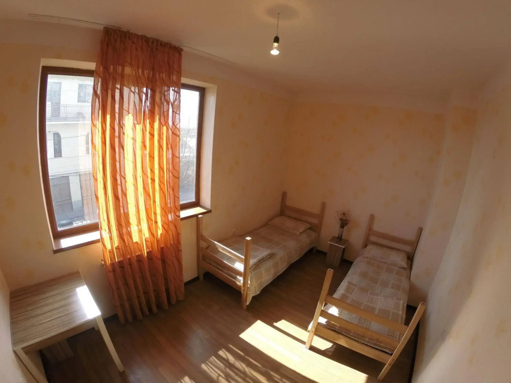 Glide Hostel