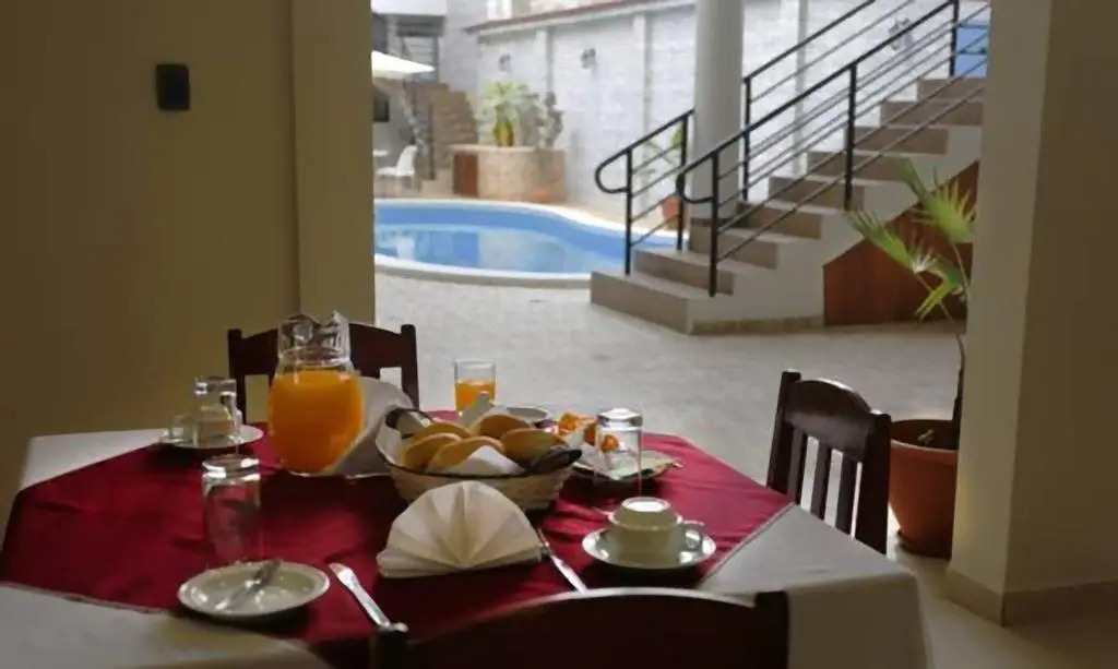 Hotel Jose Antonios Inn