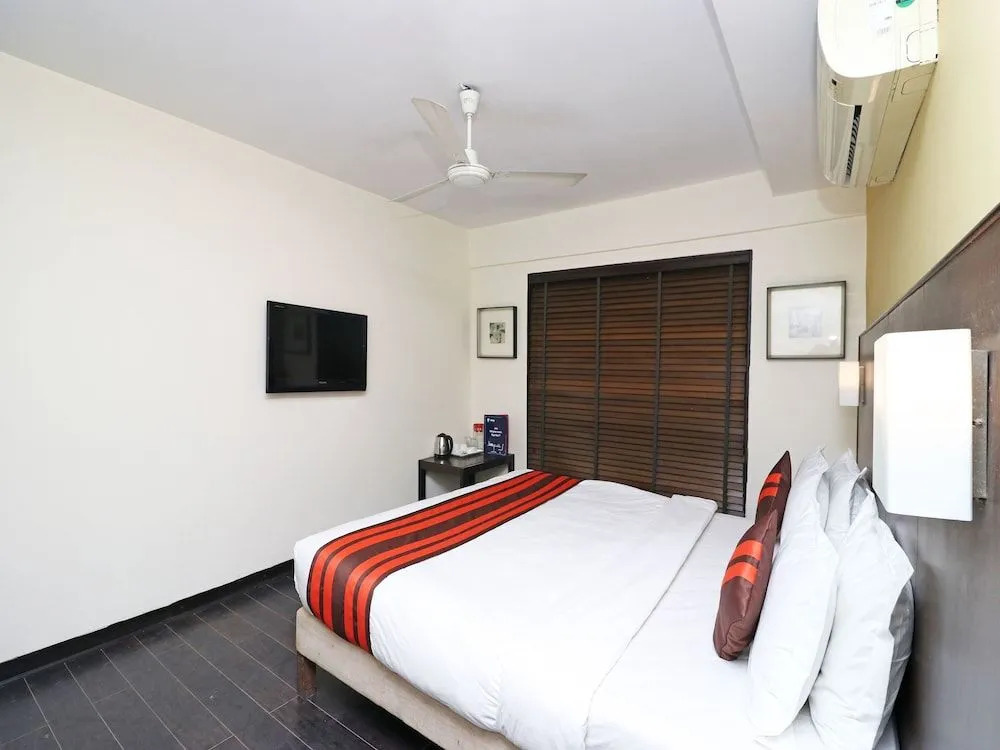 OYO 1187 Hotel Swiss Suites