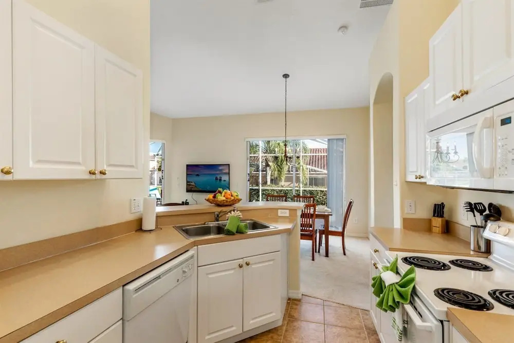 Fabulous 3 bed Villa With Private Oversized Pool - 293
