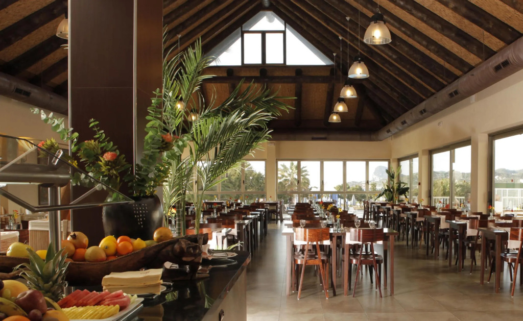 Marvell Club Hotel & Apartments