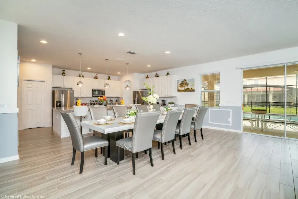 6121bod 11 Bedroom 9 Bathrrom