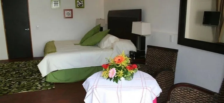 Casa Poezia Boutique