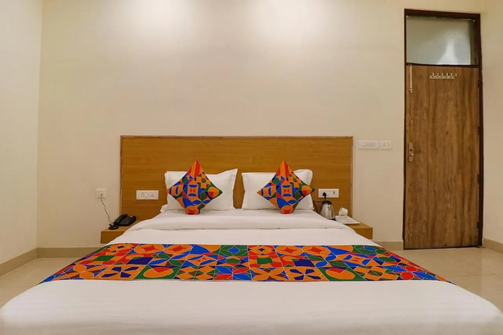 FabHotel Corporate Stay
