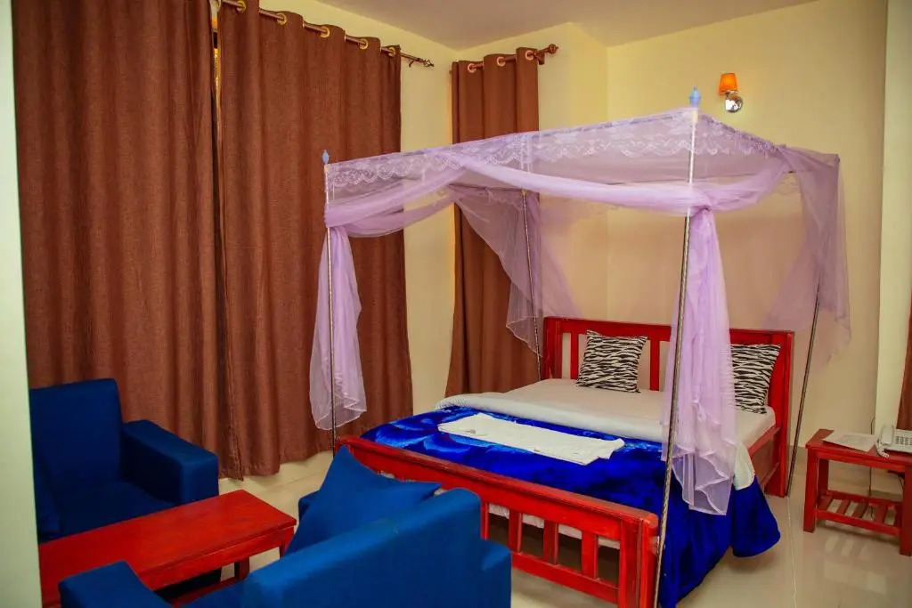 Kitano Tours and Safaris HOTEL Tanzania Serengeti safari Mount Kilimanjaro Climbing