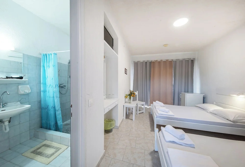 Le Mirage Hotel