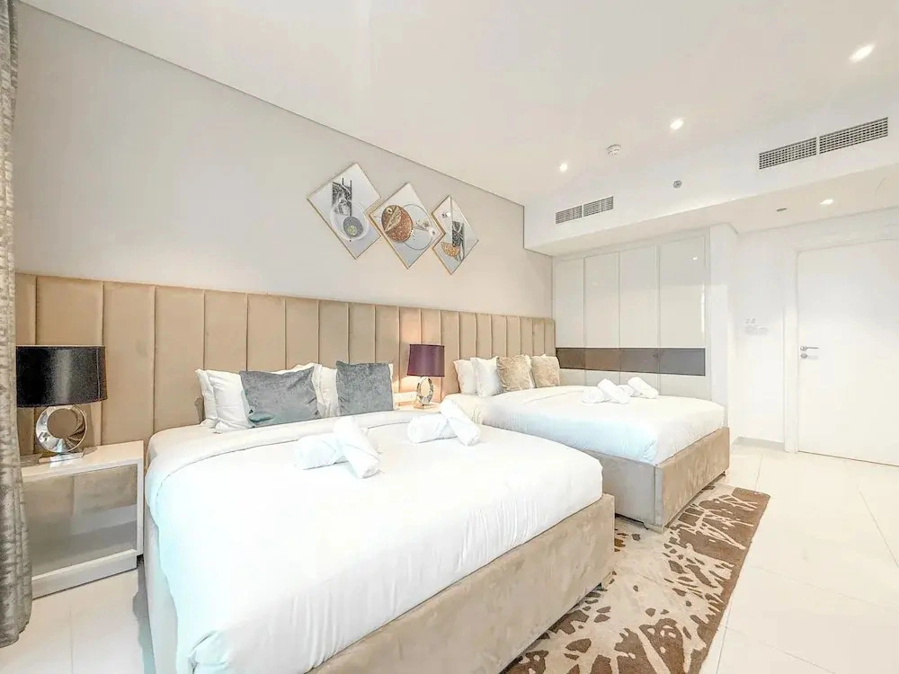 DAMAC Bays Edge by DVH Luxe Retreats