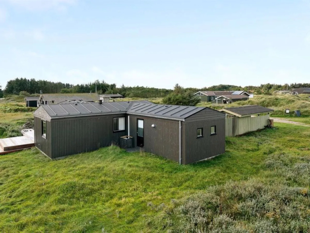 "Folkhart" - 480m from the sea in NW Jutland