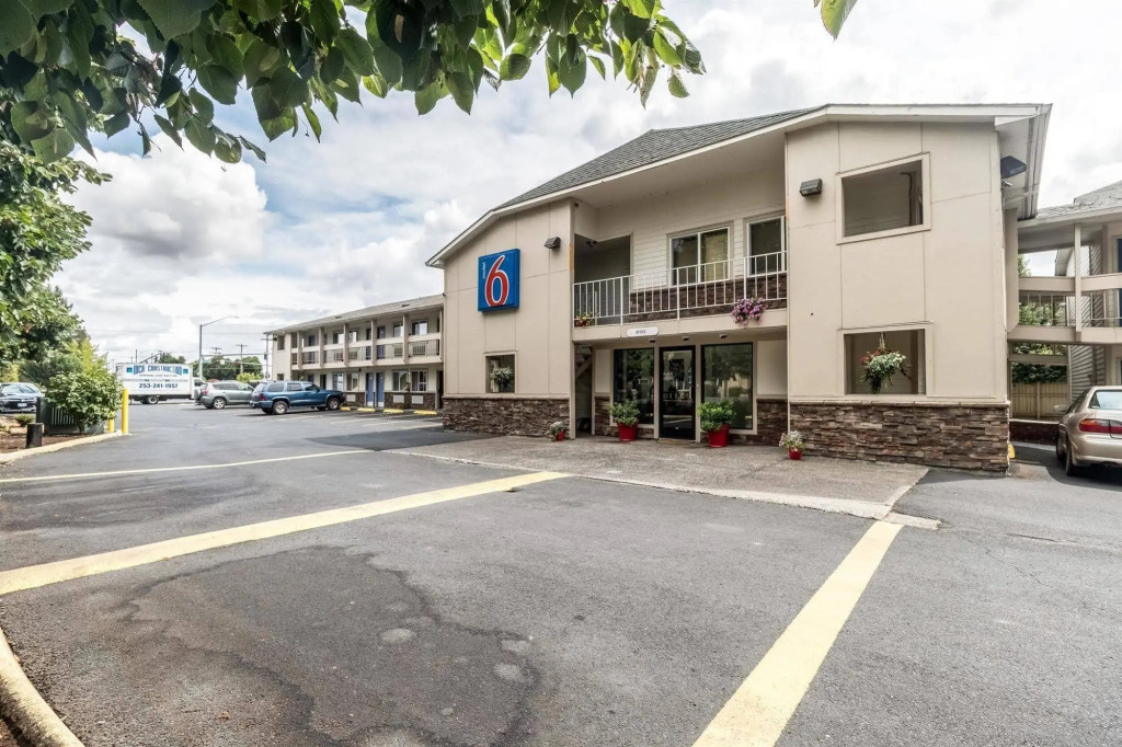 Motel 6 McMinnville