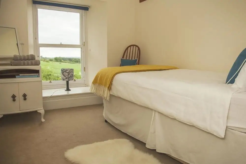 Glowry Cottage