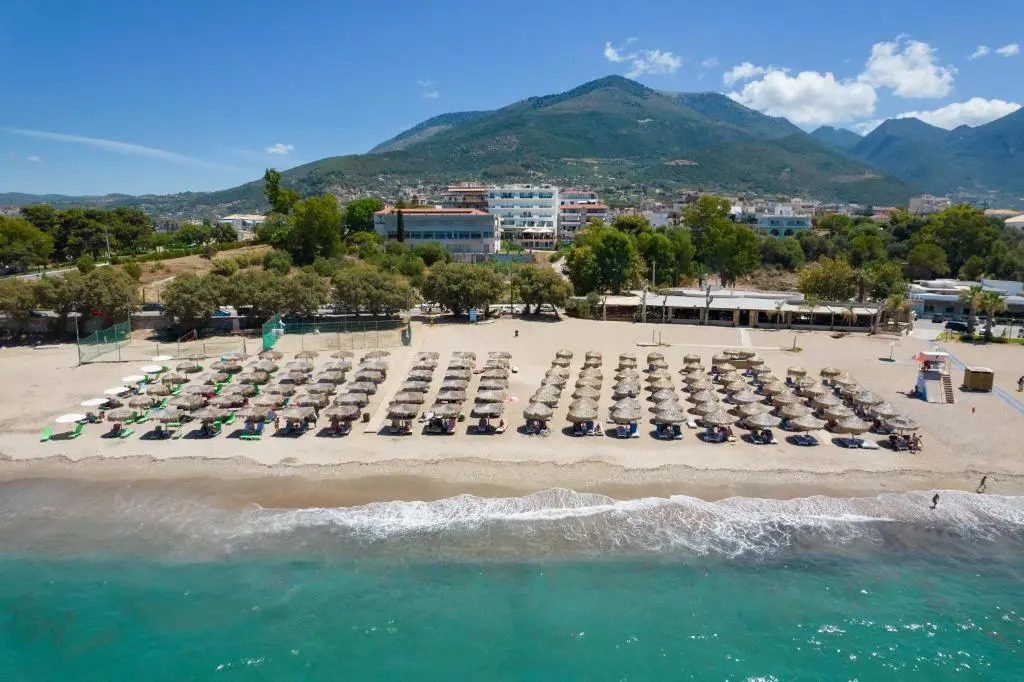 Elegant Beach Hotel