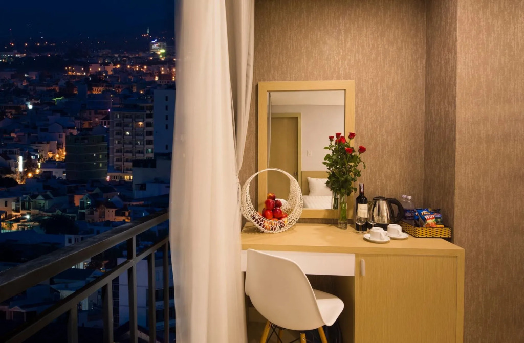 Love Hotel