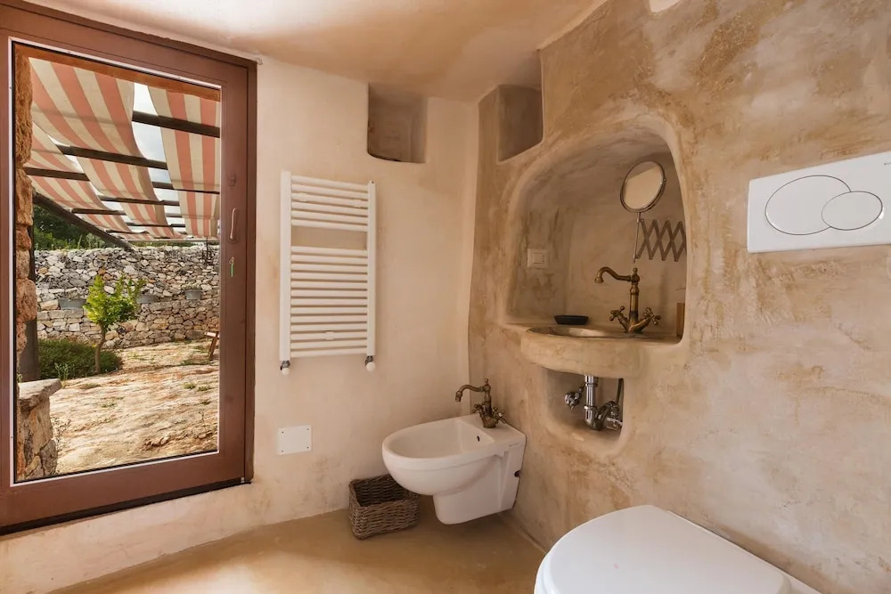 Trulli di Monte Reale by Perle di Puglia