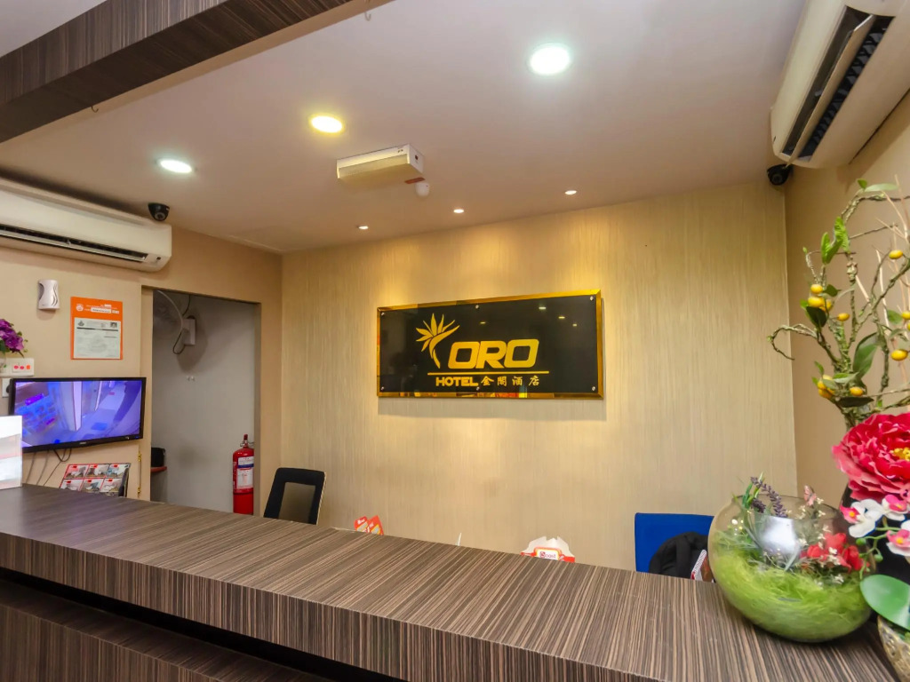 OYO 1214 Oro Hotel