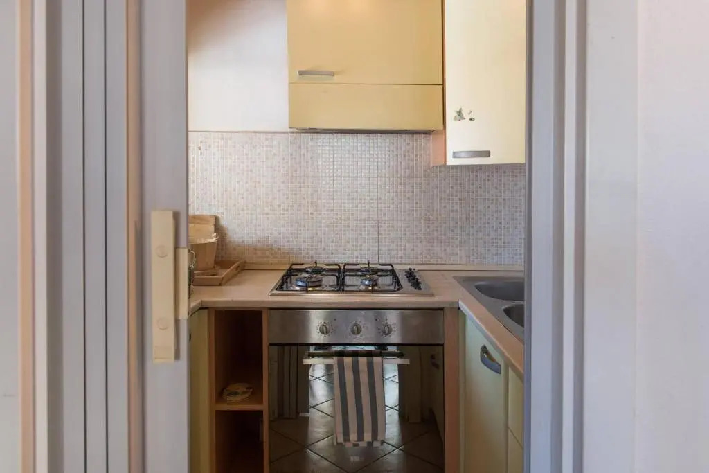 ALTIDO Apt for 8 with huge terrace in Old town of Viareggio