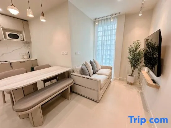 Patong Beach 2BR beautiful apartment 1 min walk