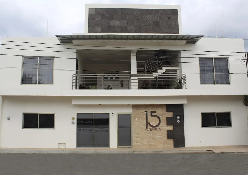 Suites 15 Avenida