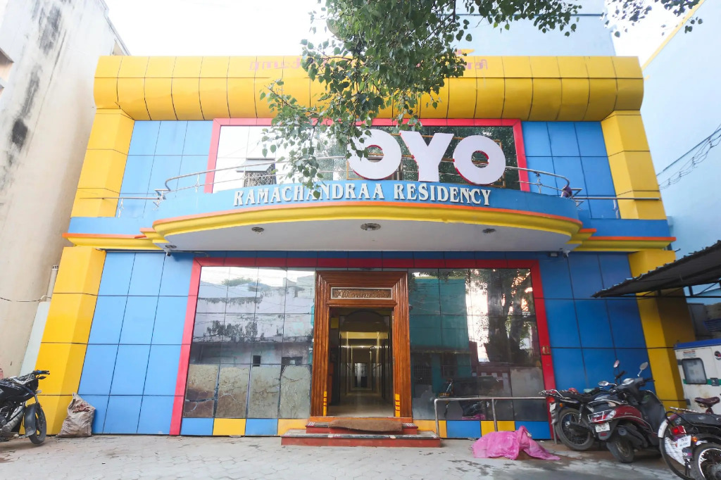 OYO 60407 Ramachandra Residency