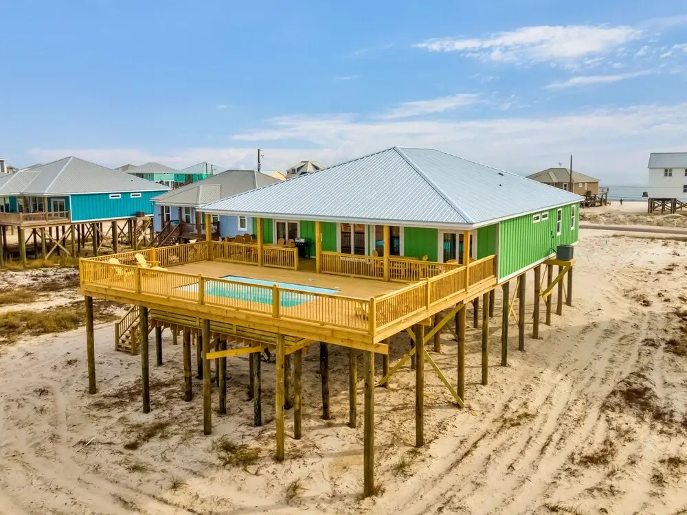 Beautiful C's - 2924 Bienville Blvd 5 Bedroom Home