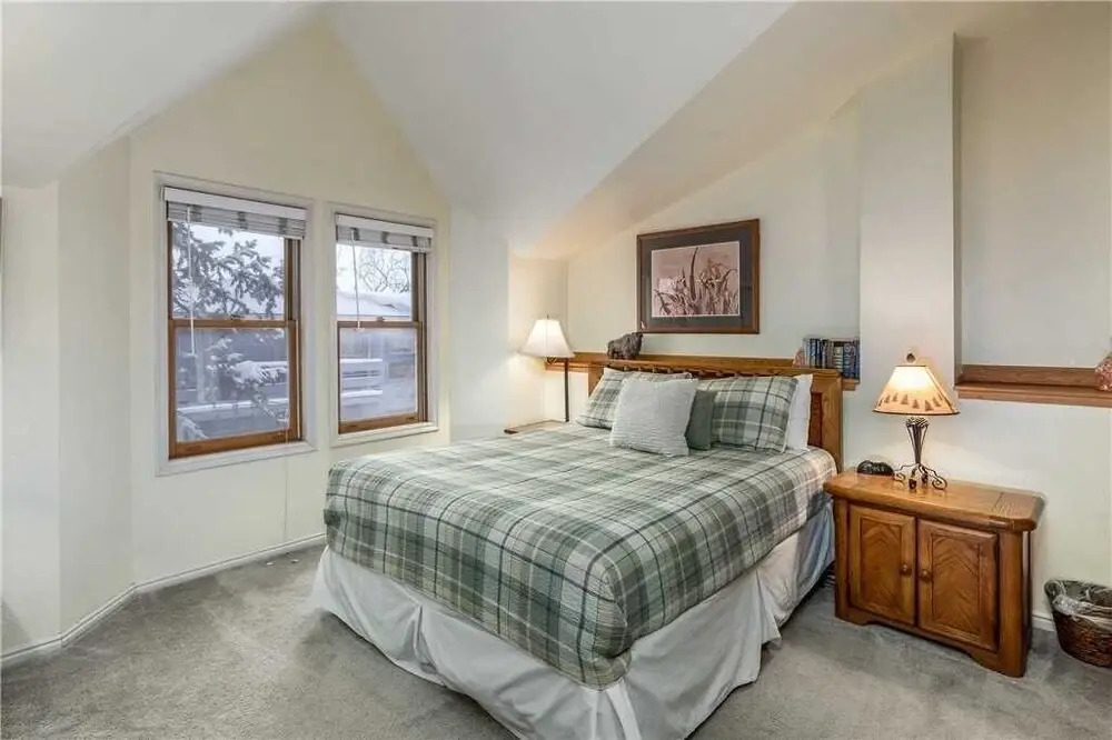 14th Street Townhomes #2 3 Bedroom Condo