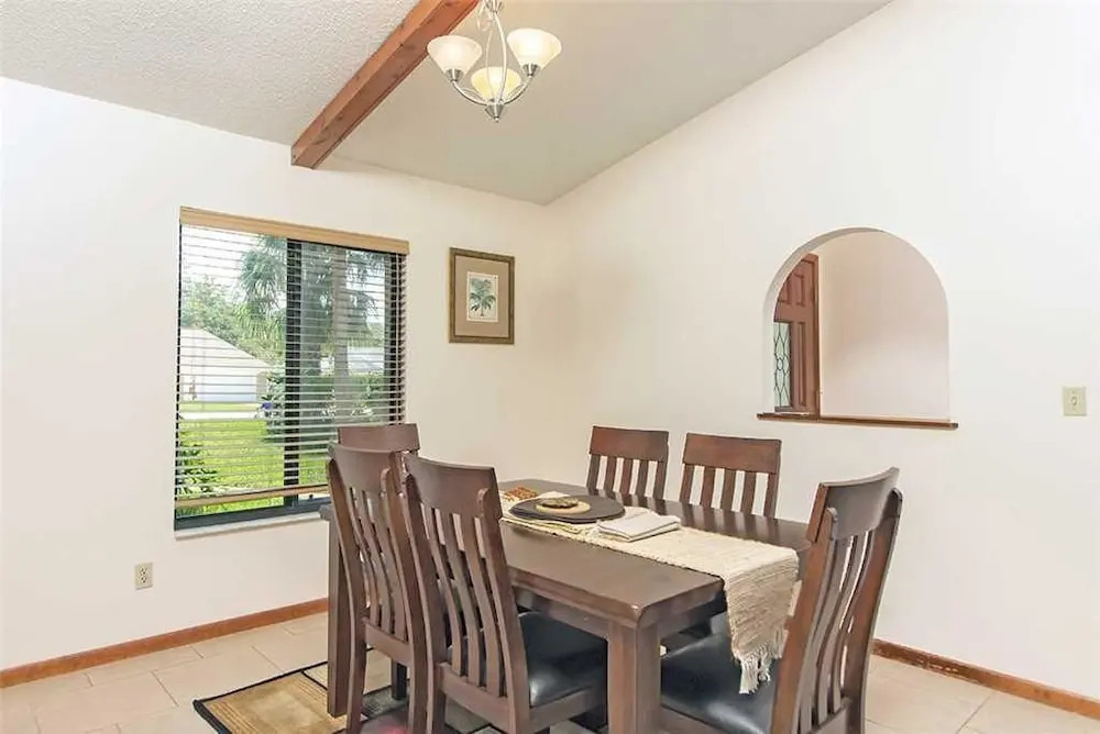 Blue Oasis - Three Bedroom Home