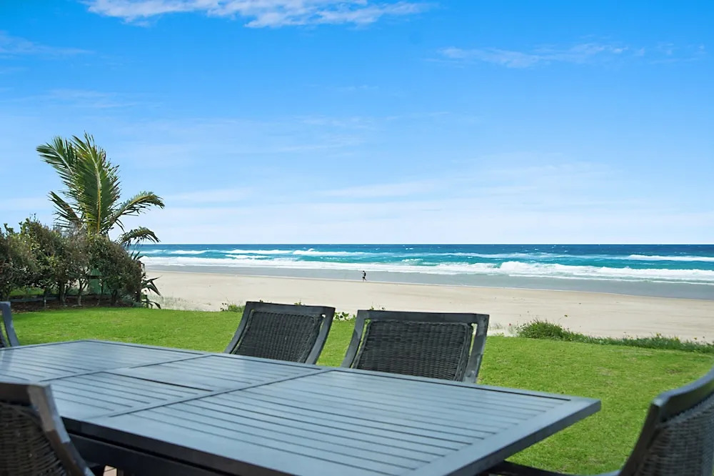 Beachfront Palm Beach Townhouse