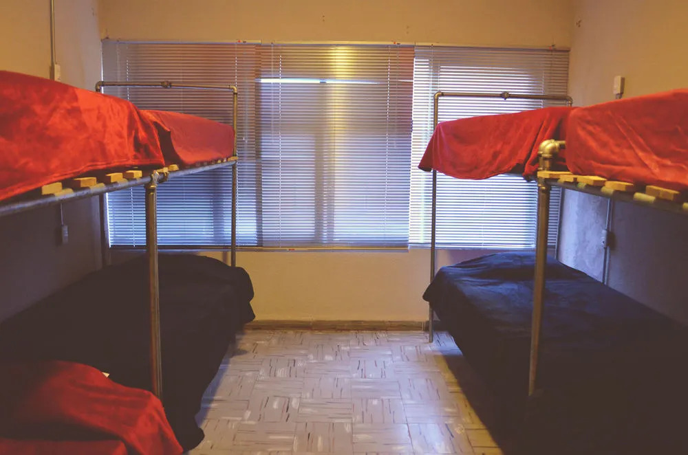 202 Hostal