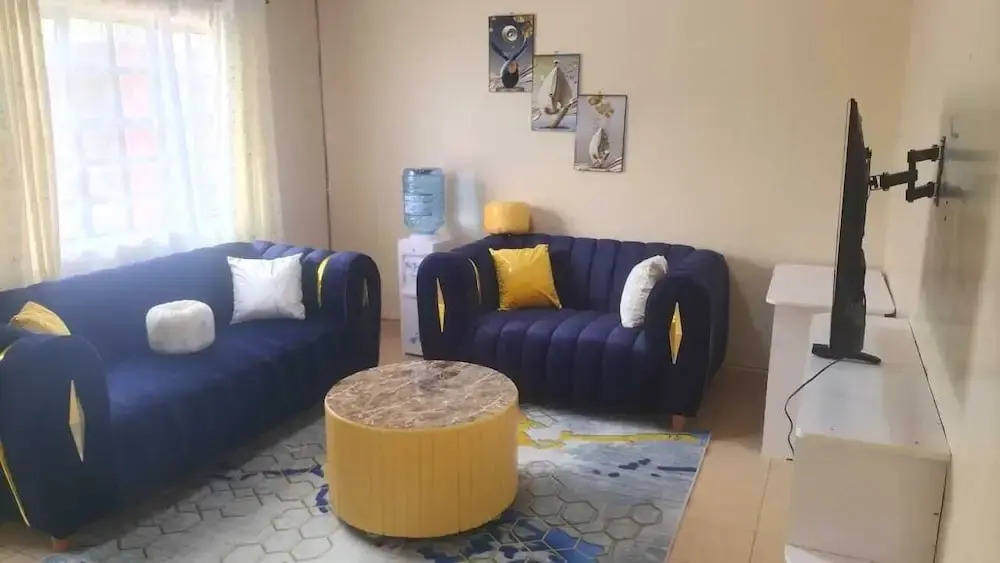 Lux Suites Khetias Apartments Naivasha