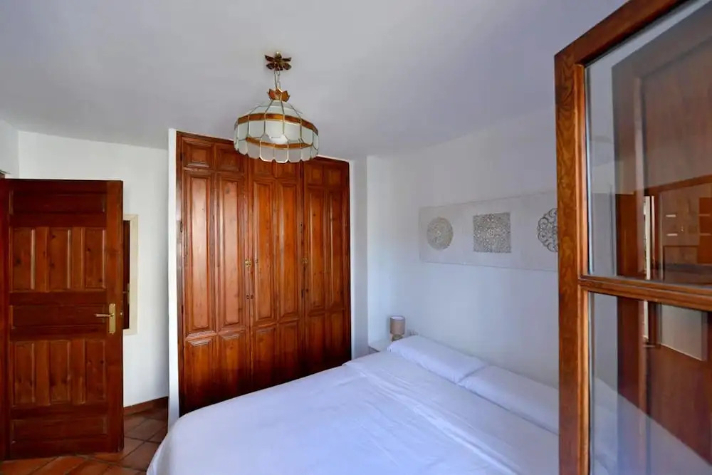 Apartment with One Bedroom in Granada, with Wonderful City View, Balcony And Wifi - 50 Km From the Slopes