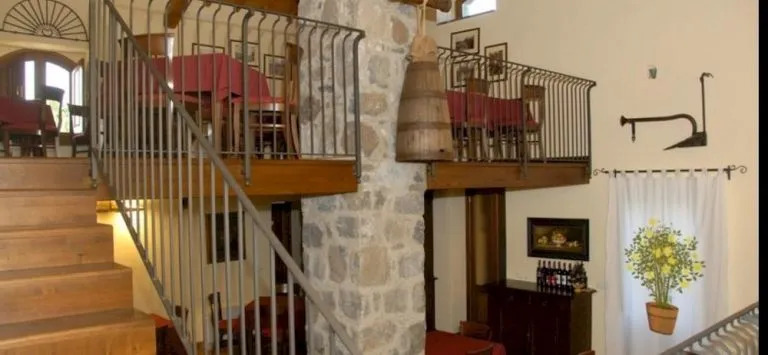 Agriturismo Serra San Biagio
