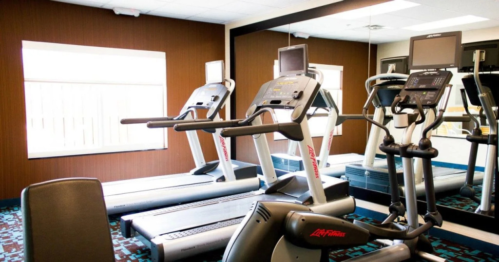 Fairfield Inn and Suites Hutchinson