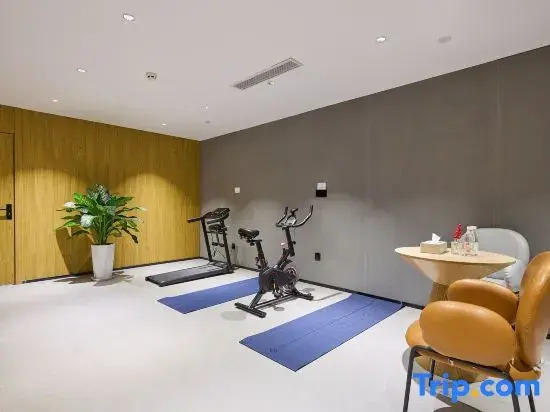 VYLUK Hotel (Lanzhou Wanda Mao Aotizhongxin Subway Station)