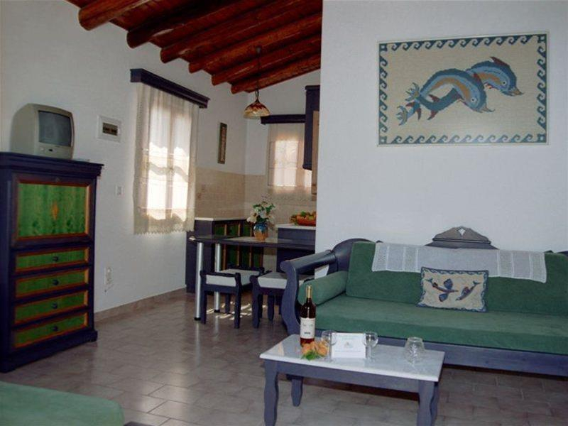 Olympia Village Hotel