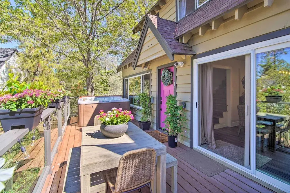 Chic Lake House w/ Furnished Deck & Hot Tub!