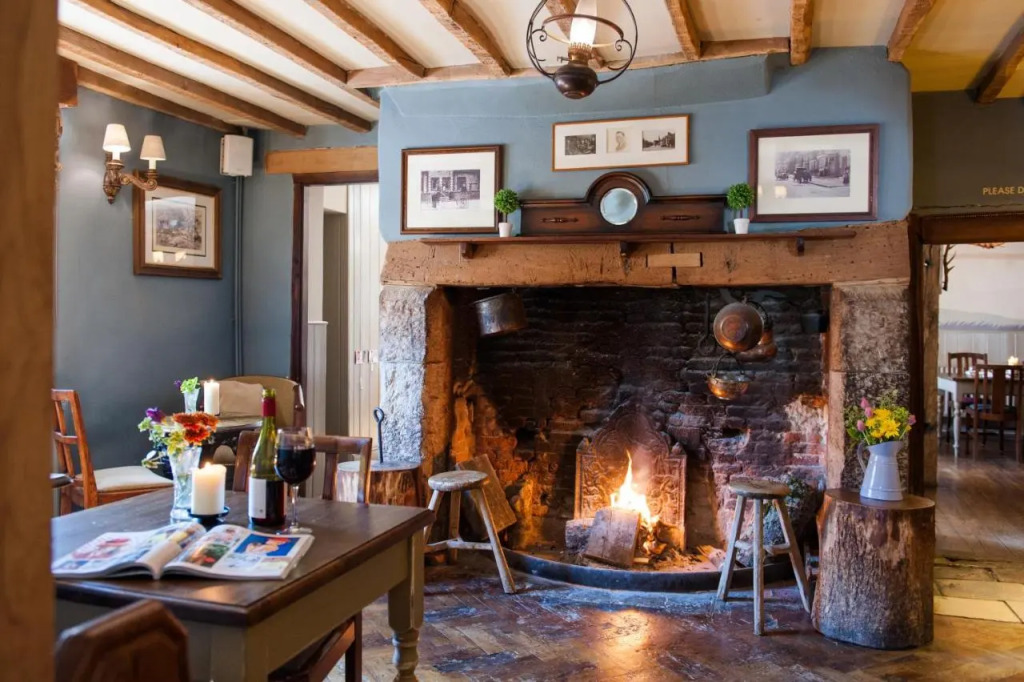 The White Hart, South Harting