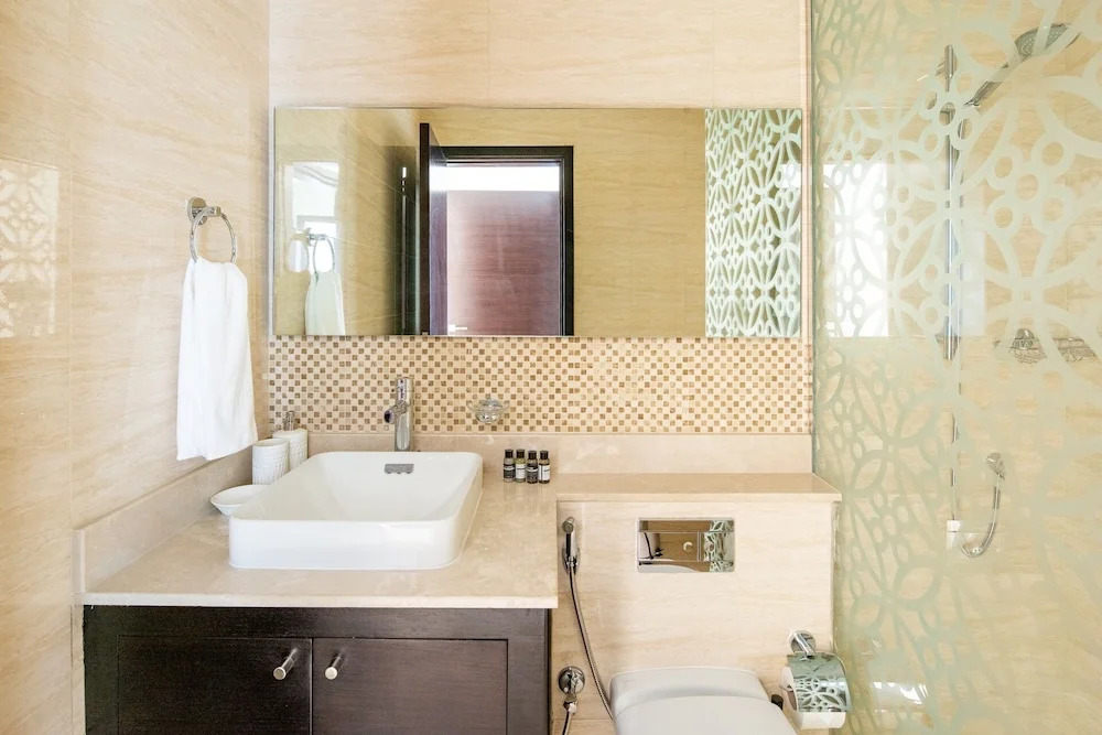 Superb & Homey 3BR Apartment In Downtown Dubai