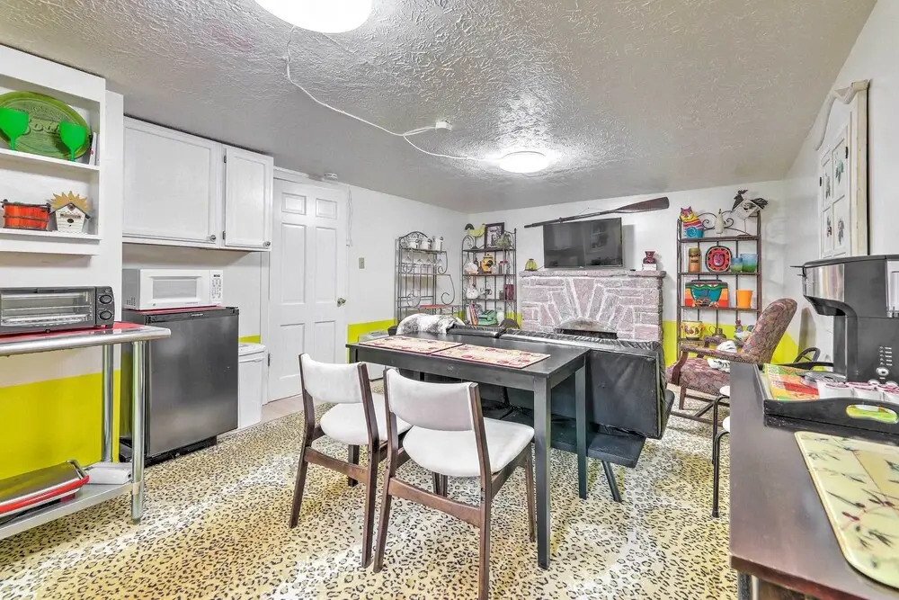 Cincinnati Basement Unit ~ 10 Mi to Downtown!