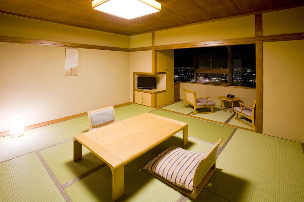 山荘 風の杜 Sanso Kazenomori