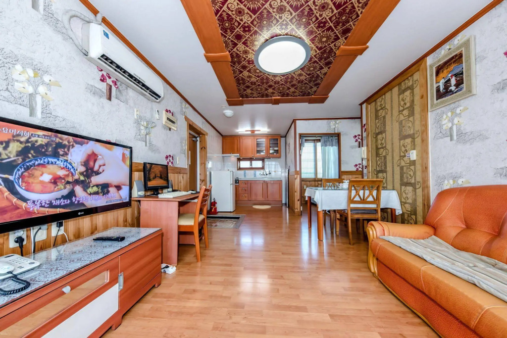 Gyulhyanggi Pension