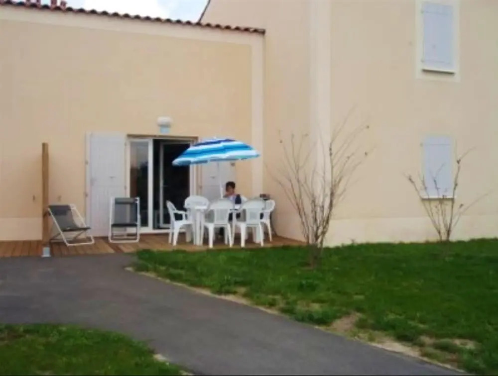House With 2 Bedrooms In Aubignan With Shared Pool Furnished Garden And Wifi