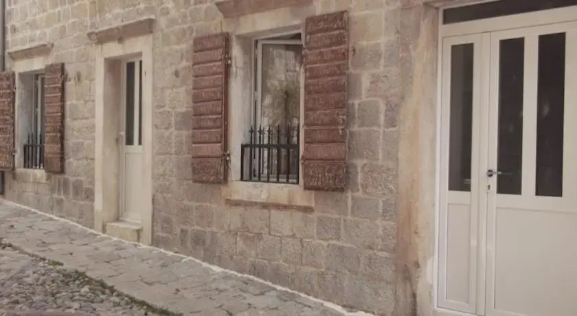 Pajo Apartments