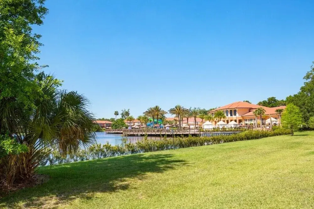 Old Town Retreat at Regal Oaks
