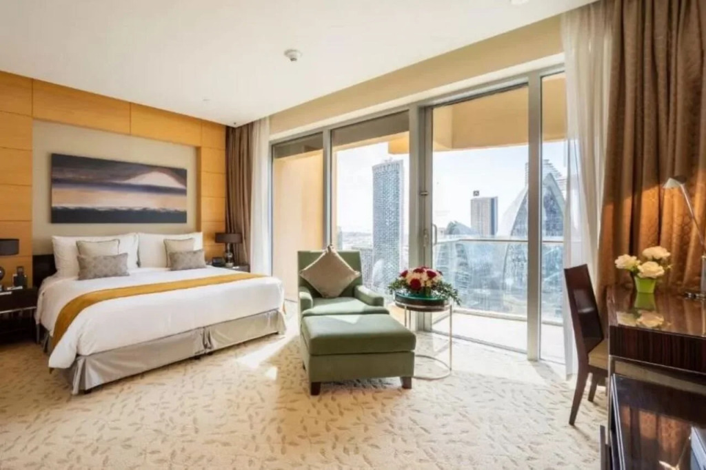 Holistay Kempinski Central Avenue Deluxe Studio with Burj Khalifa View