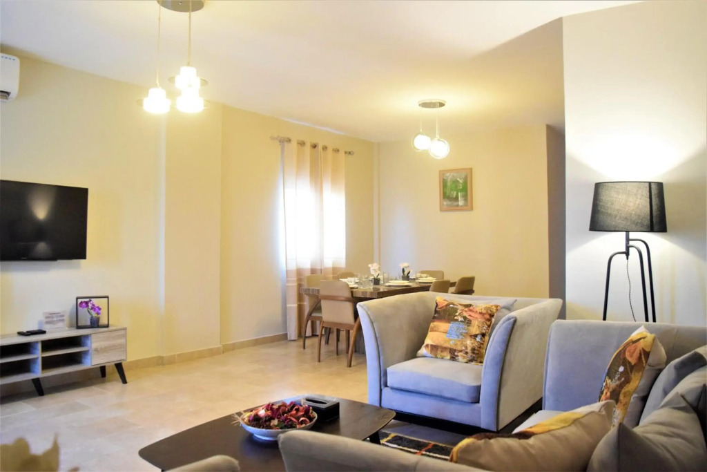 Montecito Apartments
