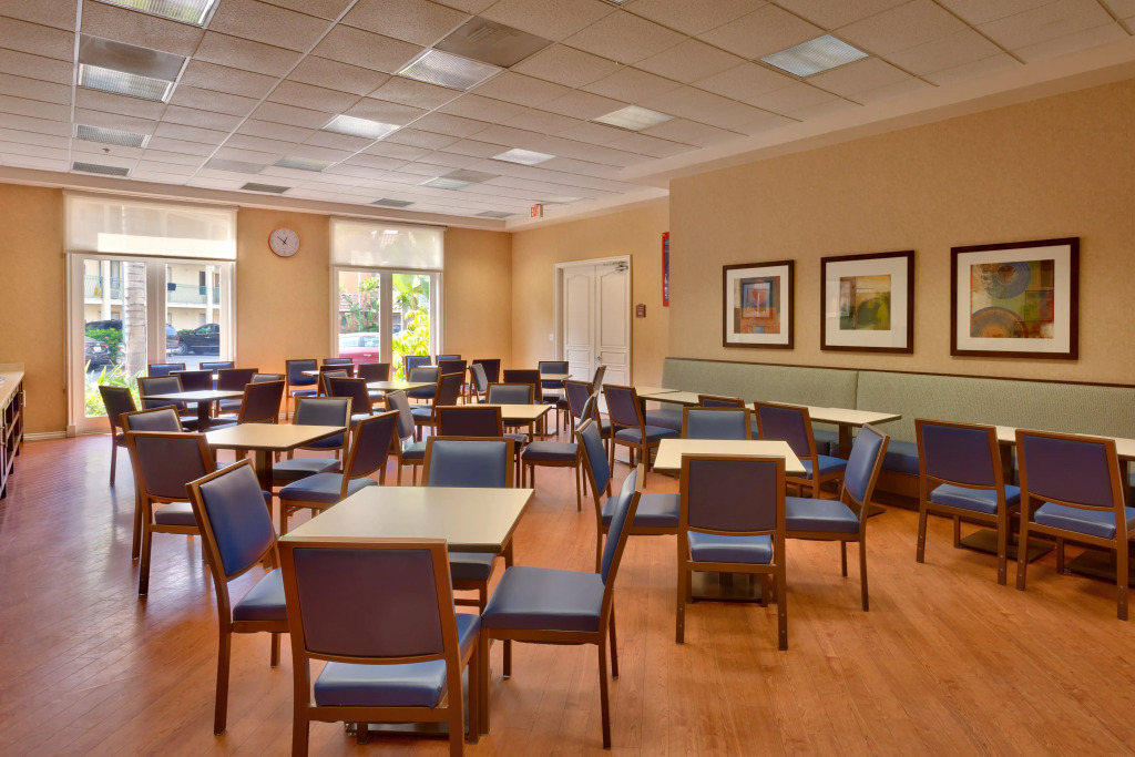Cortona Inn and Suites Anaheim Resort