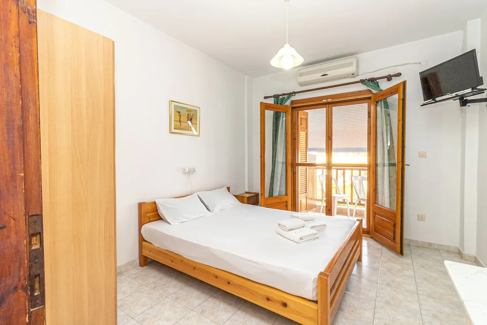 Mina-Maria Apartments