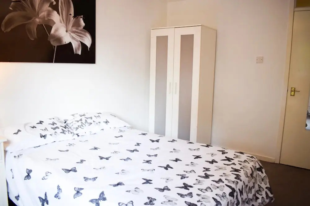 2 Bedroom Flat in the Heart of Leith